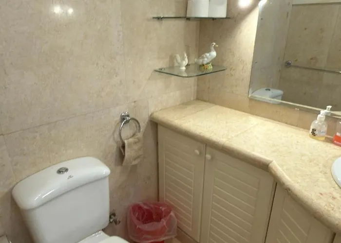 El Gouna South Marina 2-bedroom Apartment, Walk To Marina & Beaches شقة *