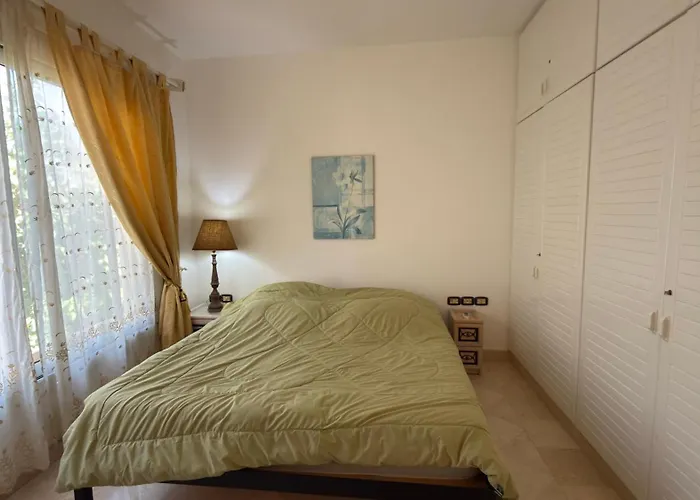 El Gouna South Marina 2-bedroom Apartment, Walk To Marina & Beaches شقة