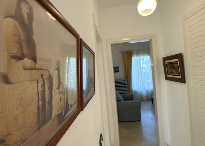 El Gouna South Marina 2-bedroom Apartment, Walk To Marina & Beaches *