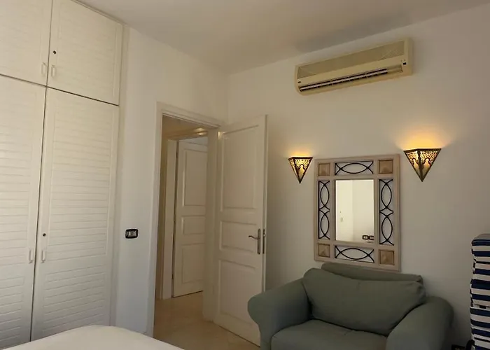 El Gouna South Marina 2-bedroom Apartment, Walk To Marina & Beaches *