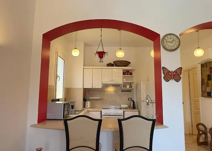 Apartment El Gouna South Marina 2-bedroom Apartment, Walk To Marina & Beaches *