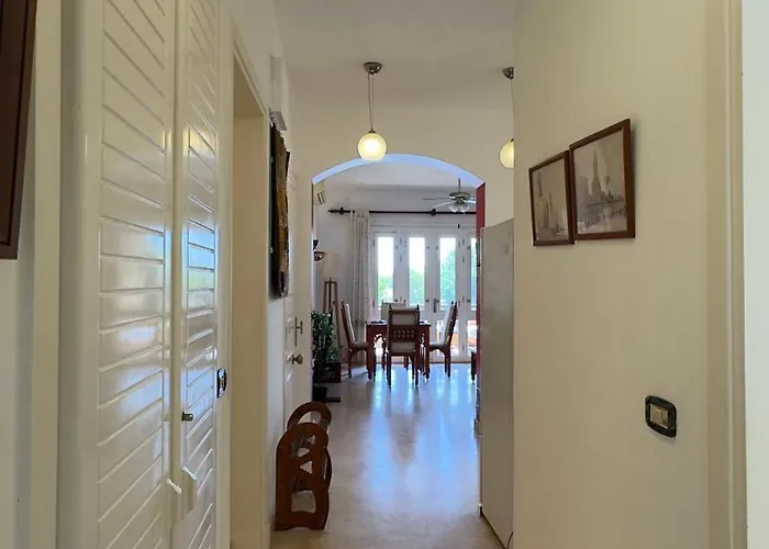 El Gouna South Marina 2-bedroom Apartment, Walk To Marina & Beaches