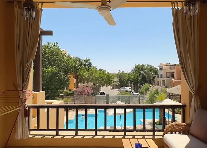 El Gouna South Marina 2-bedroom Apartment, Walk To Marina & Beaches Apartment *