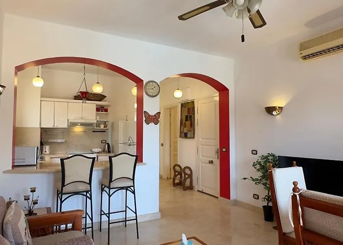Apartment El Gouna South Marina 2-bedroom Apartment, Walk To Marina & Beaches *